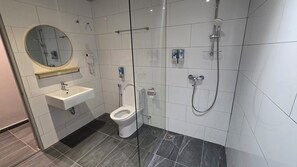 Bathroom - Space Hotel KL Sentral (Kuala Lumpur)