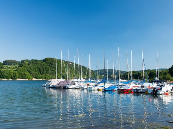 Marina - Apartment 'Fewo Wendelstein' with Shared Terrace, Shared Garden and Wi-Fi (Willingen (Upland))