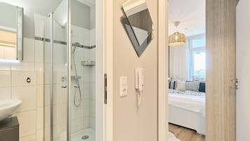 Een douche, een haardroger