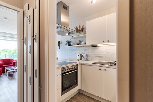 Apartment 'Lütt Stuuv Strandhotel, Whg 38' with Balcony