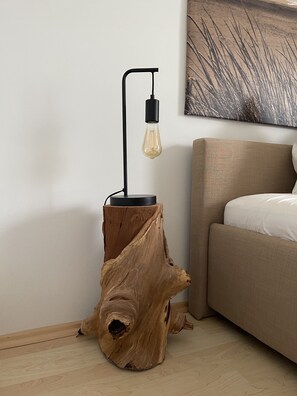 2 عدّة غرف نوم ومكواة/لوح كي وواي فاي مجانًا وملاءات أسرّة