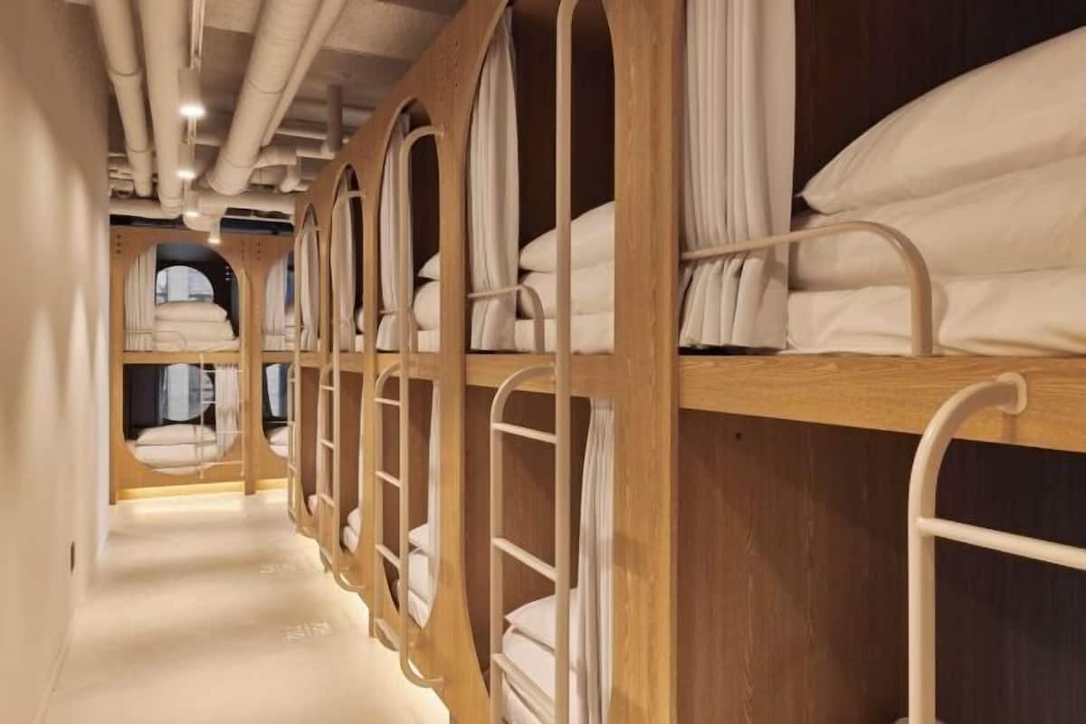 In-room safe, blackout curtains, free WiFi, bed sheets