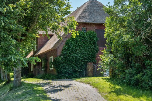 Ferienwohnung 'Fewo Gönke' mit privatem Garten und WLAN