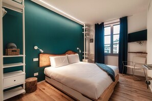 4 bedrooms, iron/ironing board, WiFi, bed sheets - Just in Front - MyHomeinComo (Cernobbio)