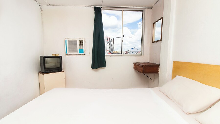 Hotel O Gold Star Hotel