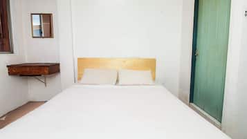 Laptop workspace, free WiFi, bed sheets