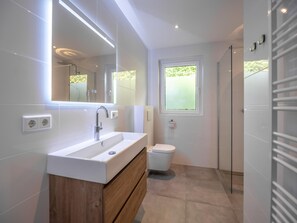 Bungalow | Badezimmer