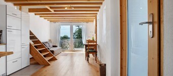 'Apartamento pequeño' con gran balcón orientado al sur