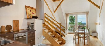 Appartement 'Die Große Wohnung, 80qm, Balkon' met Balkon en WiFi