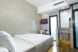 Deluxe Double Room | Free WiFi