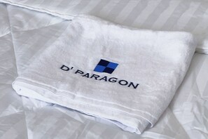 Deluxe Double Room | Bathroom