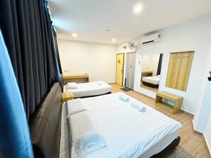 Superior Suite - Hotel O Furich Hotel (Mentakab)