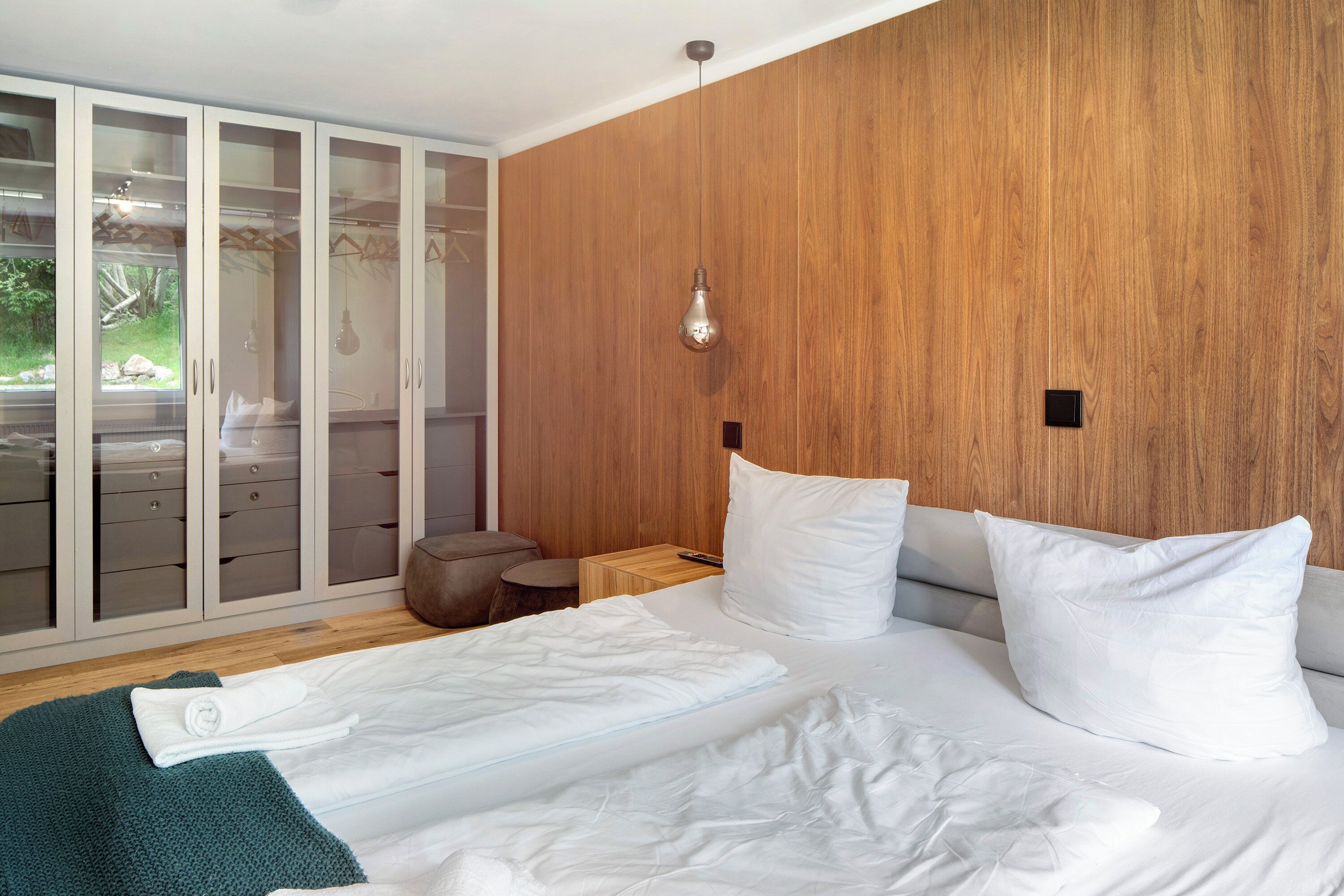 1 غرفة نوم ومكواة/لوح كي وواي فاي مجانًا وملاءات أسرّة