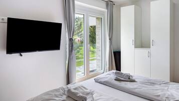 2 Schlafzimmer, BĂŒgeleisen/BĂŒgelbrett, kostenloses WLAN, BettwĂ€sche