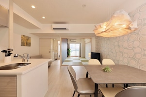 Habitación de estilo japonés, no fumadores (305) | 1 dormitorio, decoración individual, mobiliario individual