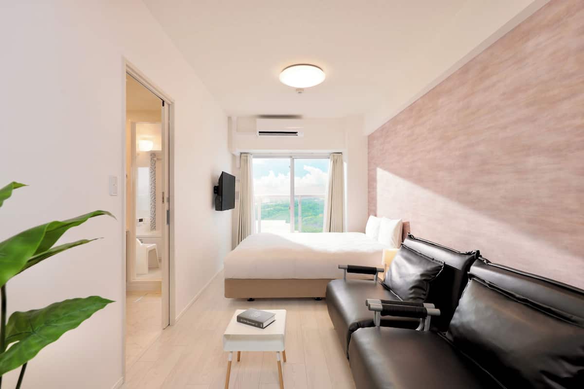Deluxe Room, Non Smoking (206) | 1 bilik tidur, kalis bunyi, Wi-fi percuma, dihias secara berasingan 