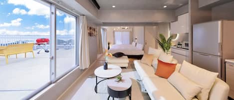 Premium-Zimmer, Nichtraucher, Terrasse (with projector, 504) | Individuell dekoriert, individuell eingerichtet, schallisolierte Zimmer