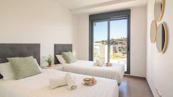 2 makuuhuonetta, silitysrauta/-lauta, ilmainen Wi-Fi, vuodevaatteet