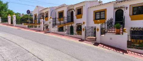 Standard Apartment, Multiple Bedrooms, Mountainside (Sunny Tranquility With Pool) | Exterior