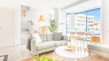 Family Penthouse, Multiple Bedrooms, 2 Bathrooms, Sea Facing (Marbella House PH85 with pool) | Living area | 21-inch flat-screen TV with cable channels