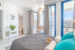 Family Penthouse, Multiple Bedrooms, 2 Bathrooms, Sea Facing (Marbella pool House PH77 on sea shore) | 2 bedrooms, laptop workspace, free WiFi, bed sheets - Marbella House (Marbella)