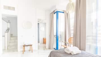 2 bedrooms, laptop workspace, free WiFi, bed sheets