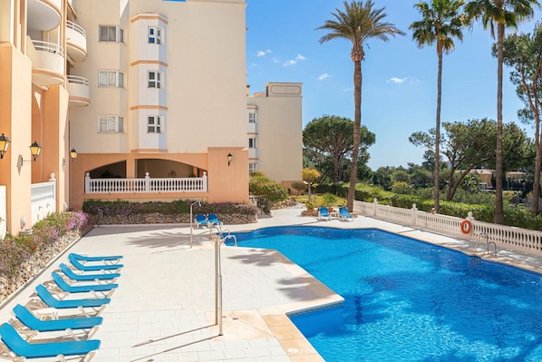 Familienapartment, Mehrere Schlafzimmer, Bergseite (Calahonda Elegance With Pool And Sea) | Pool