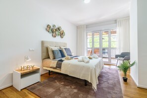 4 bedrooms, laptop workspace, iron/ironing board, free WiFi - Duplex Marbella Concordia Close To Beach (Marbella)