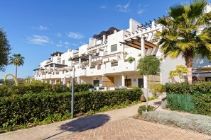 Exterior - Sunset Seaview Corner With Pool (Estepona)
