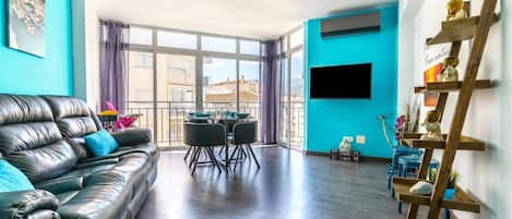 Appartement Familial, plusieurs chambres (Nerja City Center Apartment) | Coin séjour