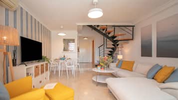 Family Apartment, Multiple Bedrooms, 2 Bathrooms, Mountainside (Family Duplex Riviera With Pool) | Living area