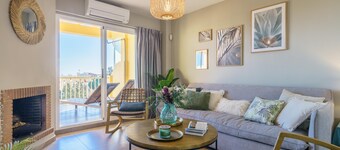 Calahonda Royale Seaview Suite