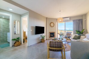 Family Apartment, Multiple Bedrooms, Mountainside (Calahonda Royale Seaview Suite) | Interior - Calahonda Royale Seaview Suite (Mijas)