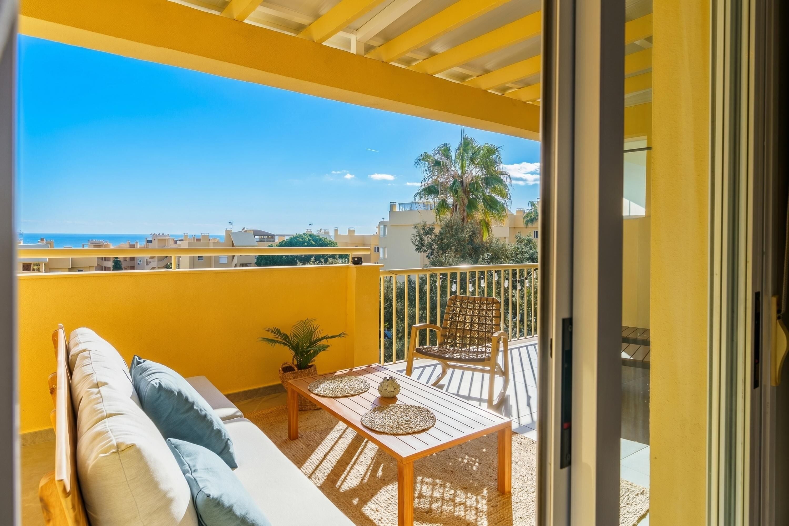Family Apartment, Multiple Bedrooms, Mountainside (Calahonda Royale Seaview Suite) | Teres/patio