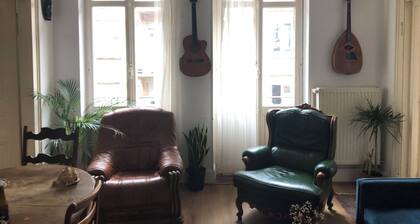 Chambre Dans les Beaux Quartiers