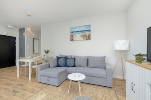 Living room - Luxury Apartment With SPA by Renters (Kolobrzeg)