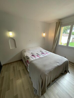 4 quartos, Wi-Fi, roupa de cama
