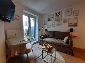 Smart-TV, Videospiele, DVD-Player