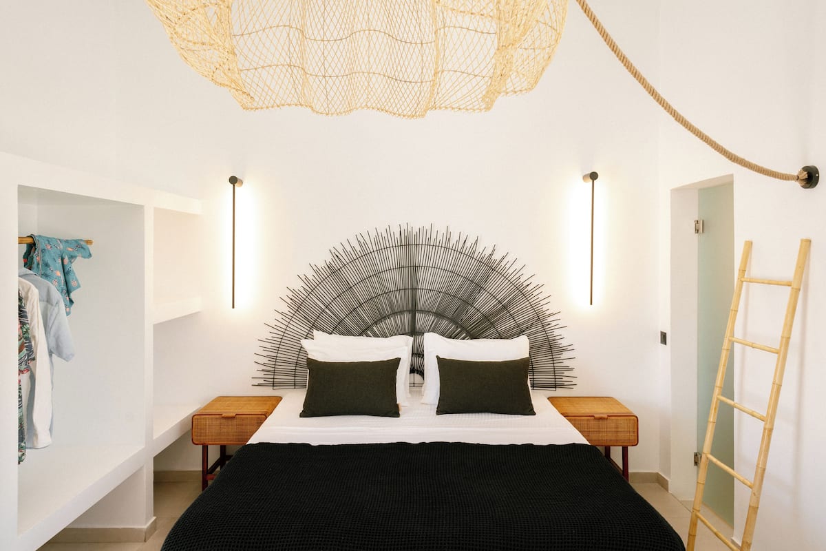 Superior Suite with Sea View and Outdoor Hot tub | Cadar kapas Mesir, peralatan tempat tidur premium, busa memori 