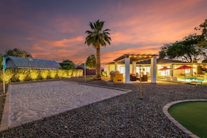 Property grounds - Modern Retreat | Pool, Spa & Stylish Backyard (Scottsdale)