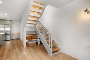 Interior - Beautiful Beachside Bliss (San Diego)