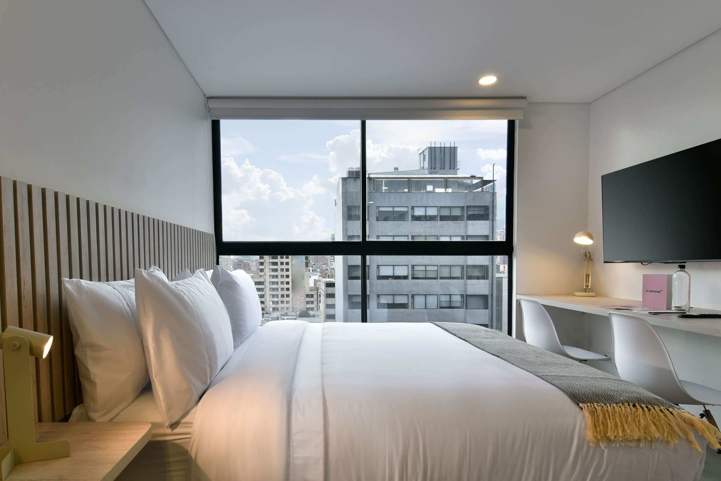 1 bedroom, iron/ironing board, internet, bed sheets