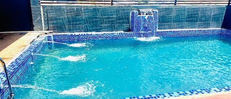 15 piscinas internas