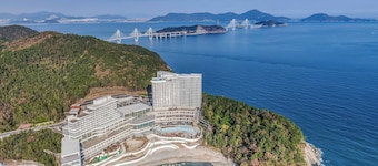 Hanwha Resort Geoje Belvedere
