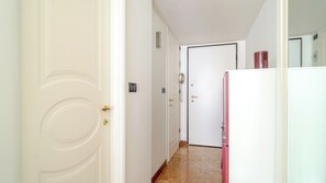 Leilighet (0 Bedroom) | Innvendig