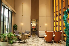 Sala de estar en el lobby