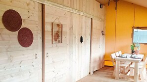 Tent | Living room - Nice Tent With Bathroom, Near a Recreation Area (Noord-Scharwoude)