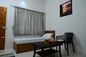 Habitació triple Deluxe | Wifi gratuïta