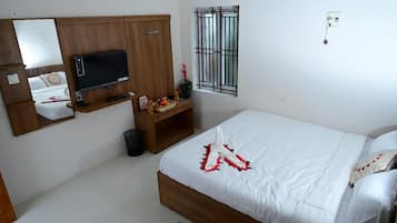 Standard Double Room | Free WiFi