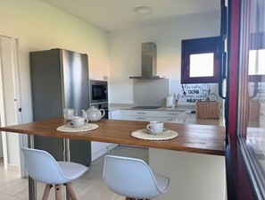 Microwave, oven, coffee/tea maker, toaster